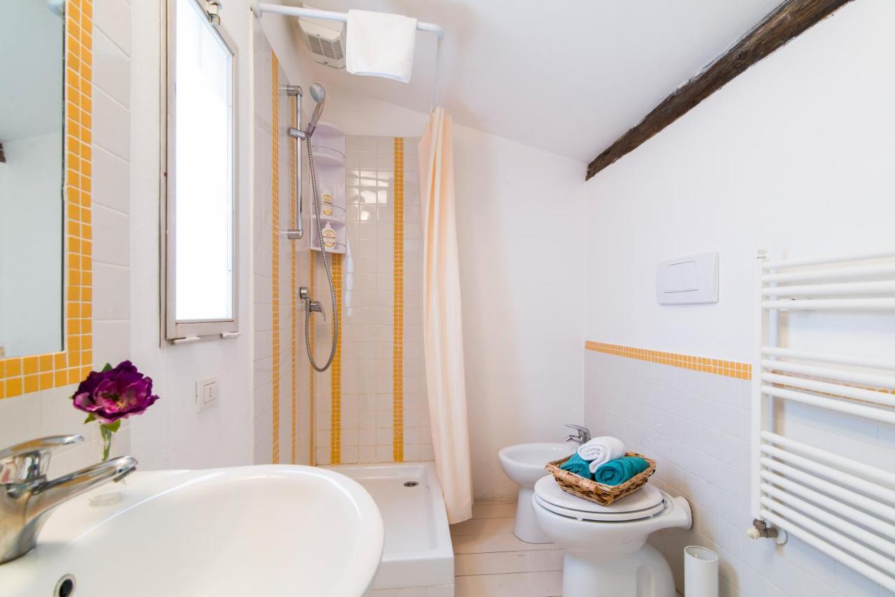 Della Scala Modern Apartment Флоренция Номер фото